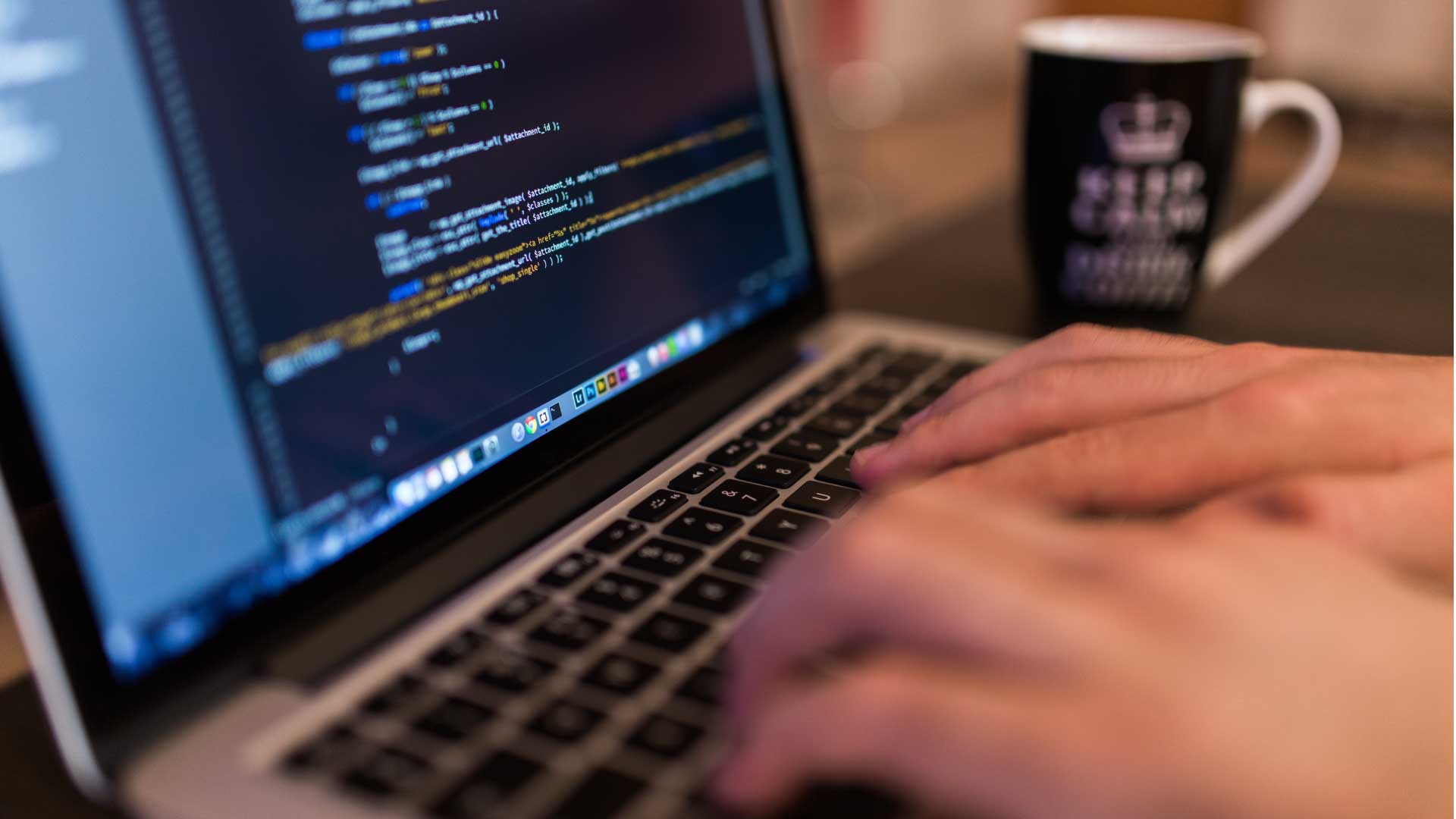 クリックしてサービスを詳しく知る 技術サポートサービス
